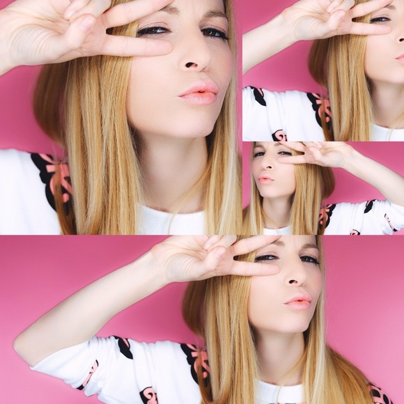 Zara Barbie Jumper/ Collaboration Mosscino
Barbie - Picture 9 of 9