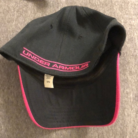 Under Armour Hat - Picture 2 of 3