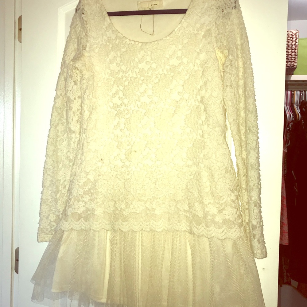 Adorable lace sweater with tulle “skirt”