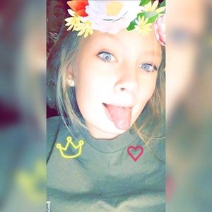 Meet your Posher, Christy