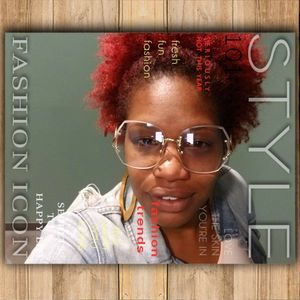 Meet your Posher, Mia