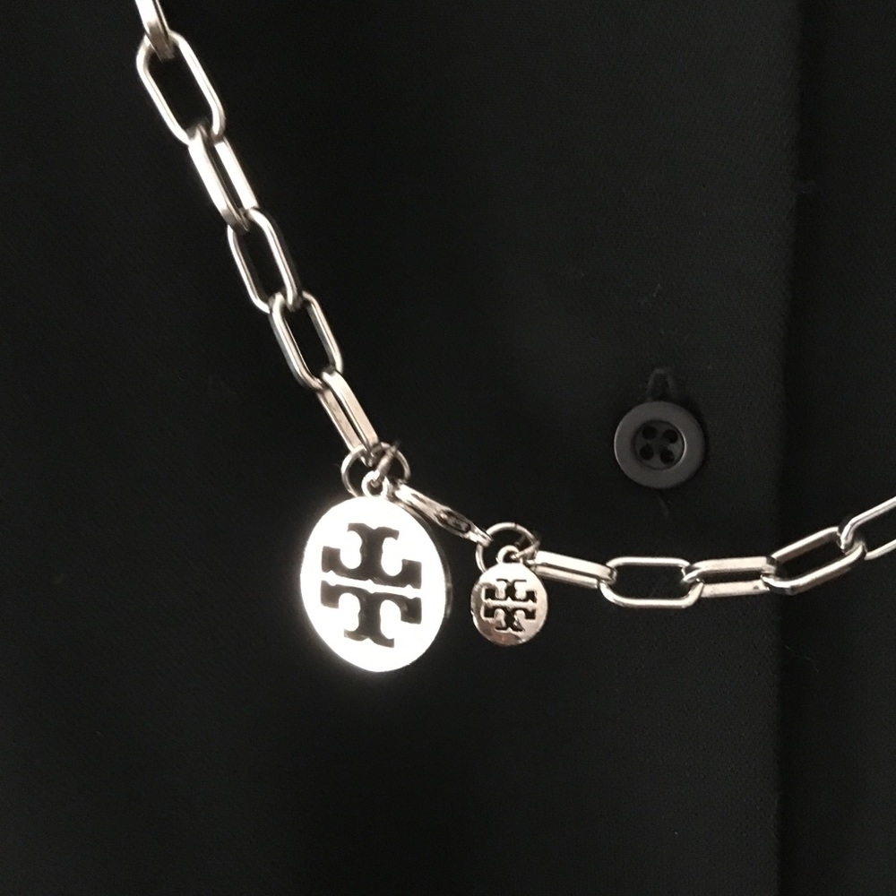 Tory Burch, silver-tone Clover chain necklace.