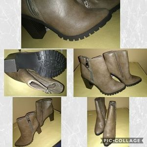 Ankel high 3 inch Brown Booties