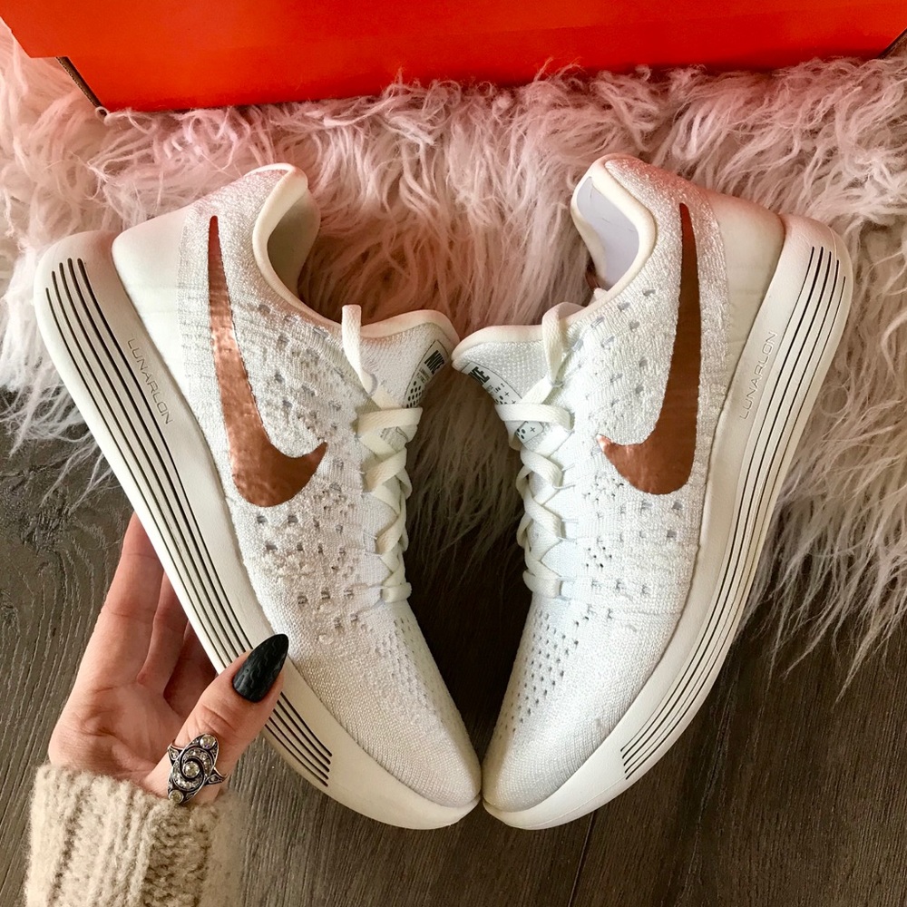 ❄️HP❄️NWT Nike lunarepic Flyknit Metallic Gold - Picture 4 of 8