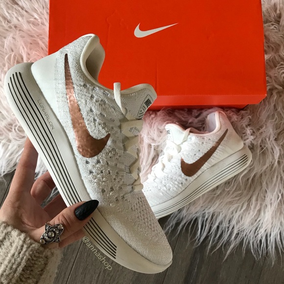 ❄️HP❄️NWT Nike lunarepic Flyknit Metallic Gold - Picture 3 of 8