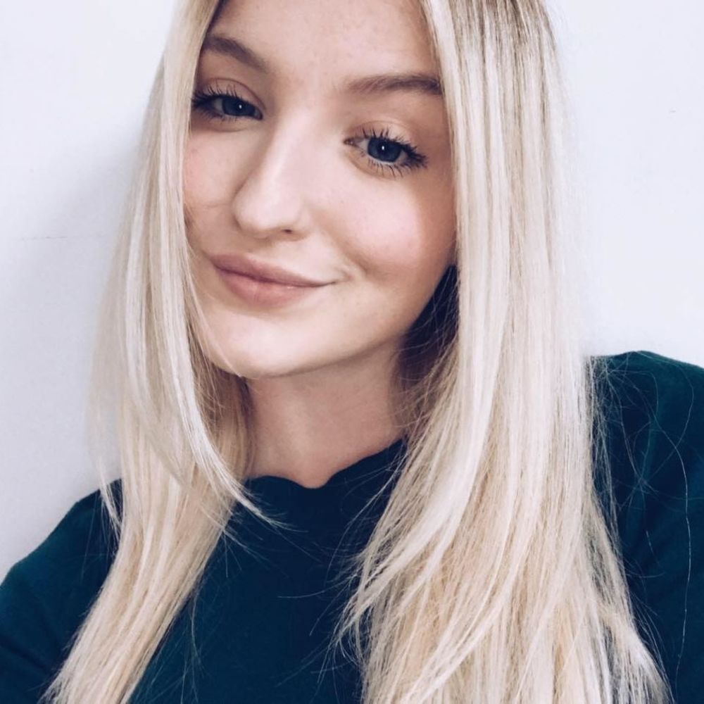Meet your Posher, Emily