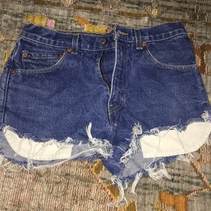 Levi's 517 high waisted shorts