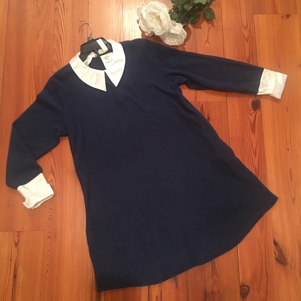 Blue navy and white collar long-sleeved dress.