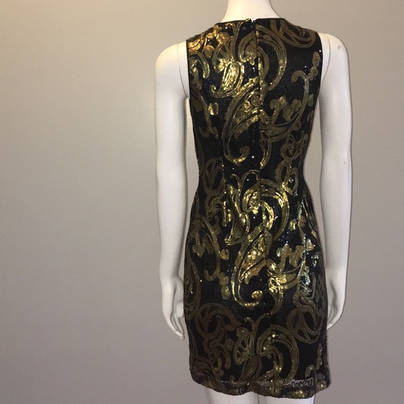 Gold And Black Embroidered Body Con Dress - Picture 3 of 3