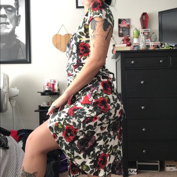 Vintage Pinup Style Dress 🌹 - Picture 3 of 5