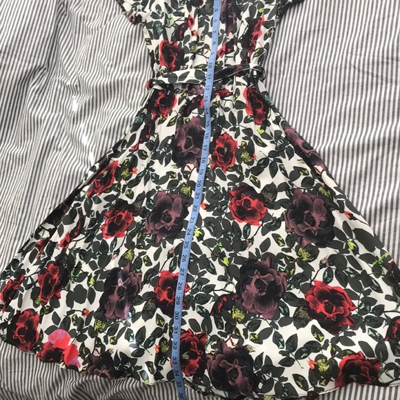 Vintage Pinup Style Dress 🌹 - Picture 5 of 5