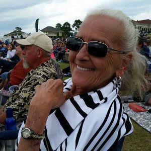 Meet your Posher, Donna