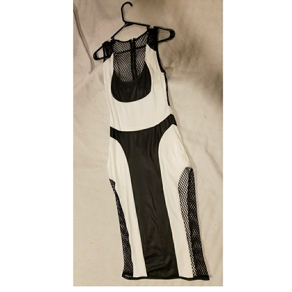 Black and white dress