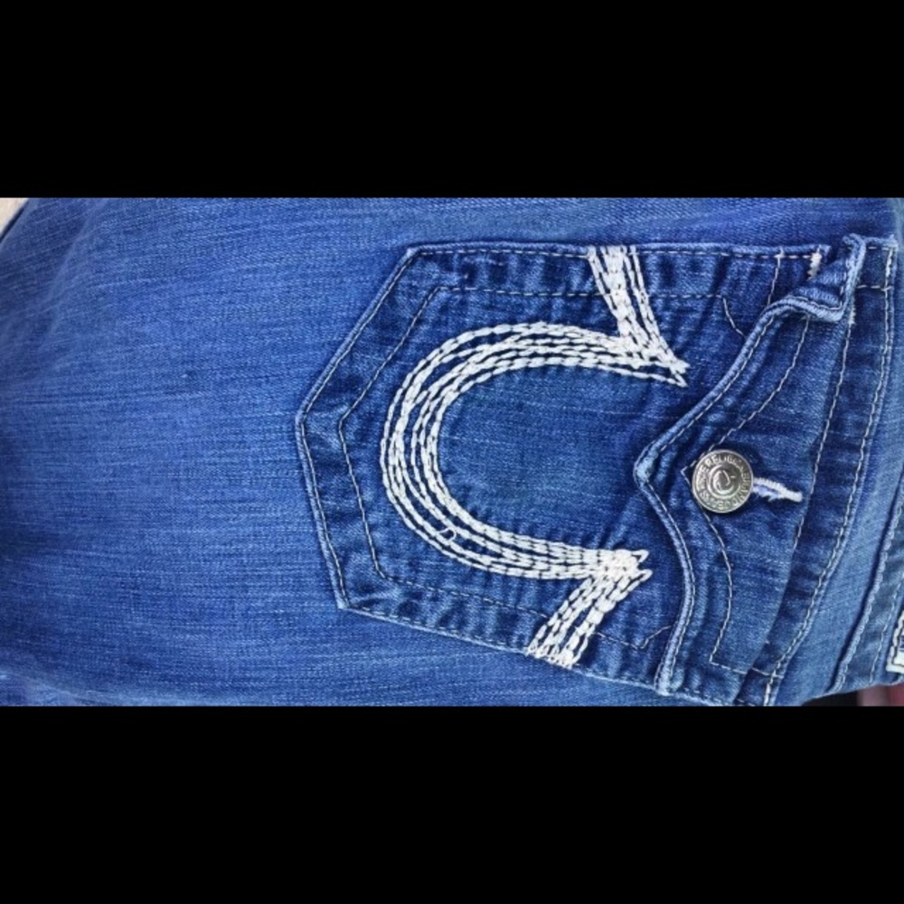 True religion jeans and shirts - Picture 7 of 8