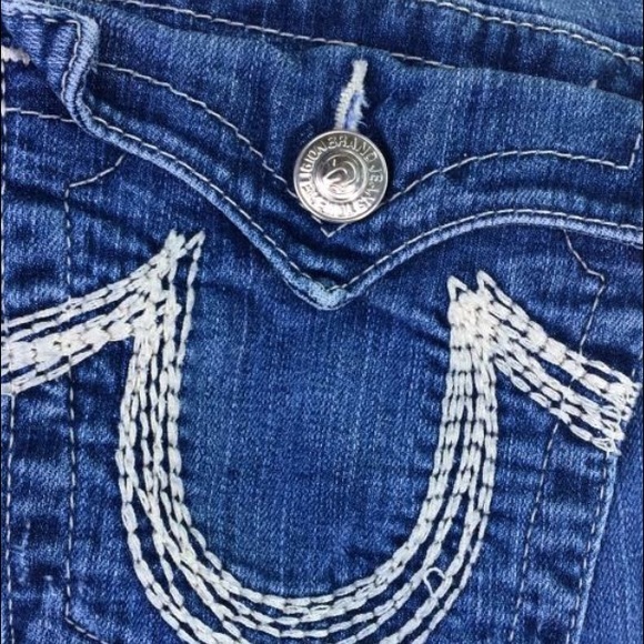 True religion jeans and shirts - Picture 8 of 8