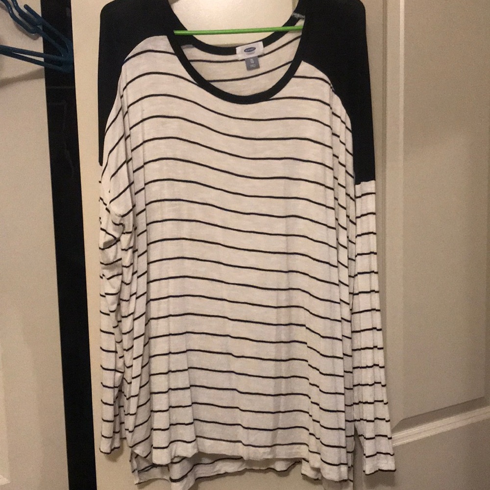 Old navy striped top