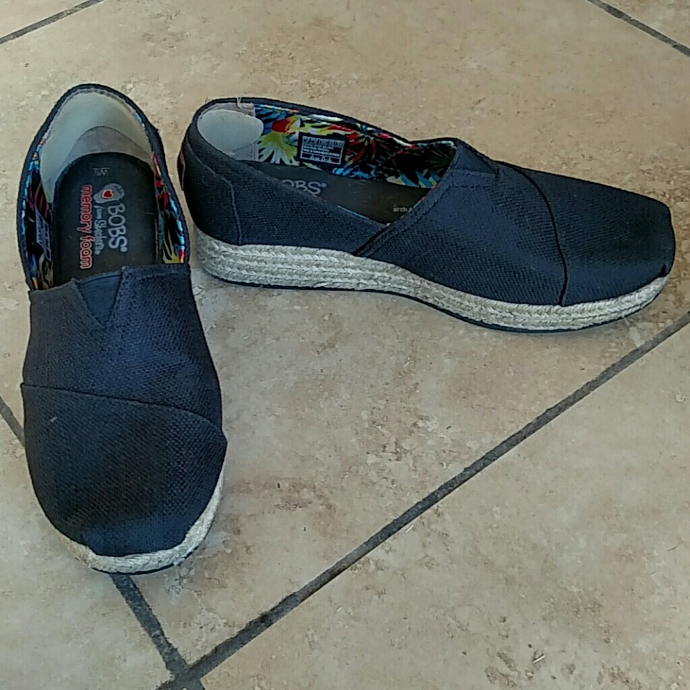 Bobs black canvas mini espadrille sneakers size 9