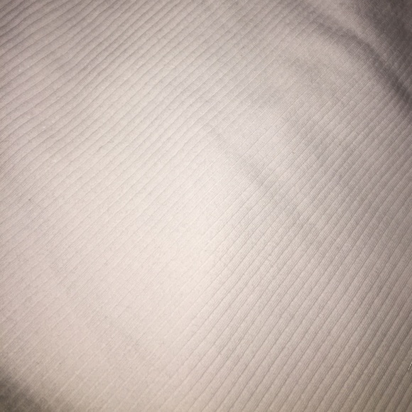 Off the shoulder white long sleeve - Picture 4 of 4