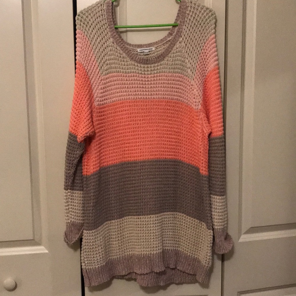 American eagle women’s sweater