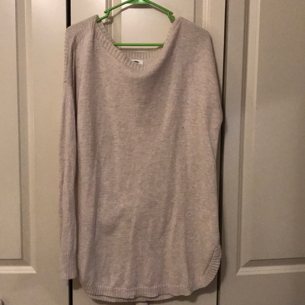 Old navy sweater