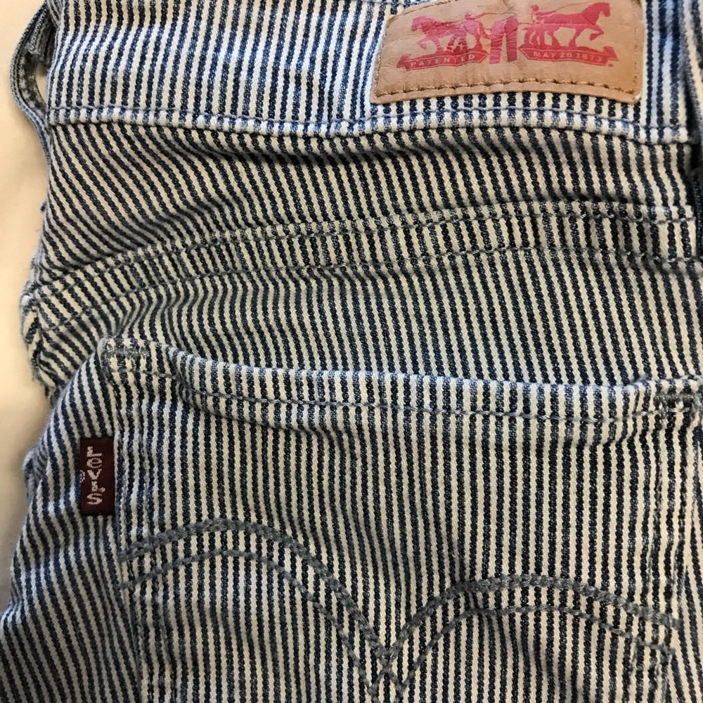 Striped Levi’s jeans