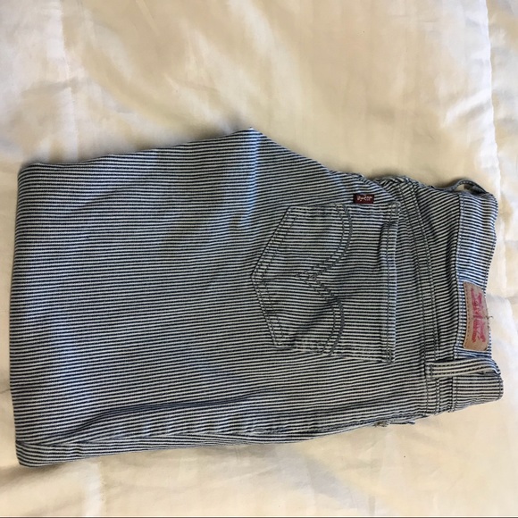 Striped Levi’s jeans - Picture 2 of 2