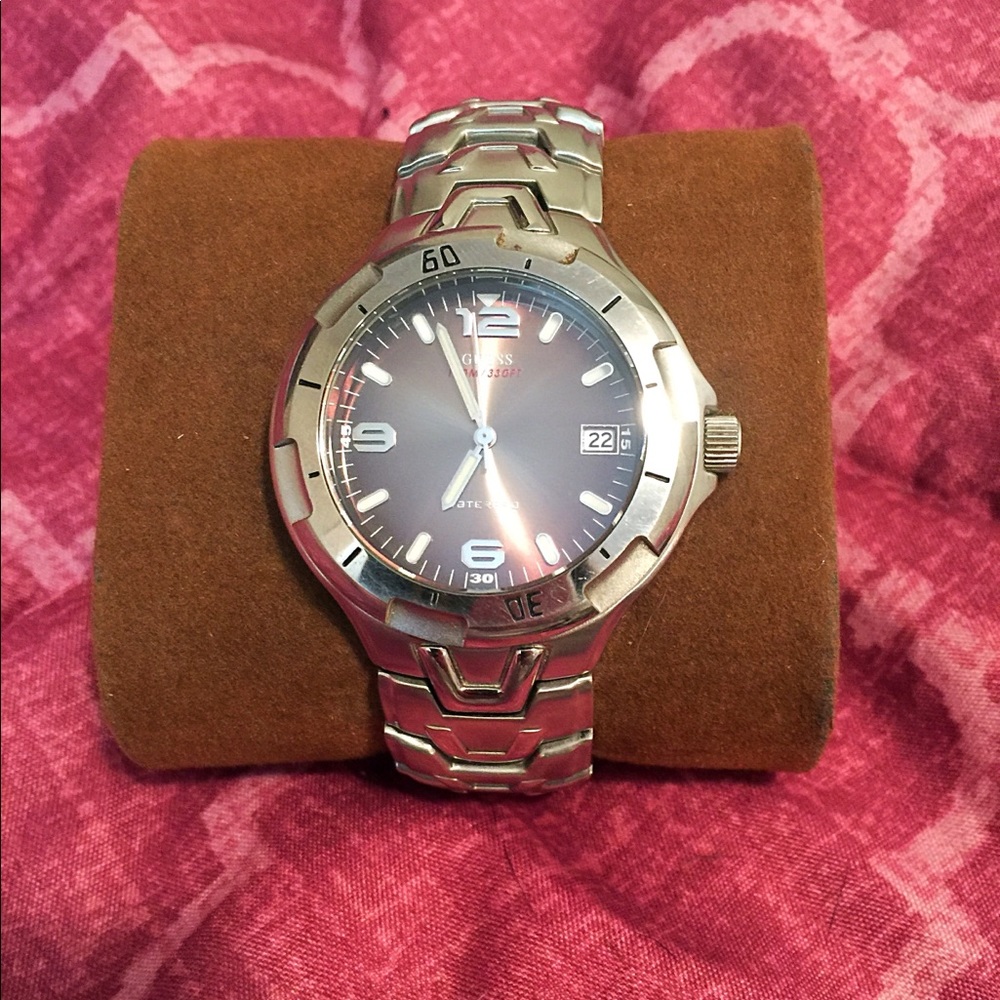 Men’s Guess watch