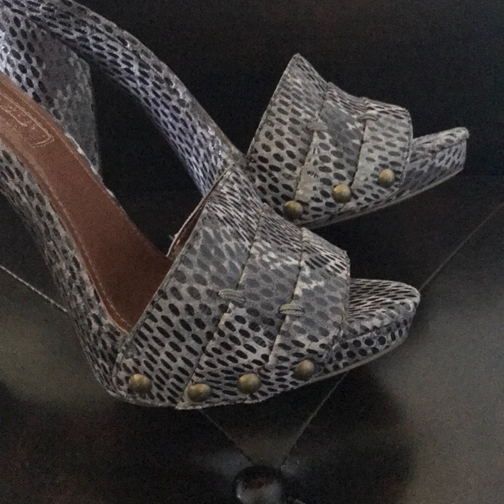 Statement Heels - image 2