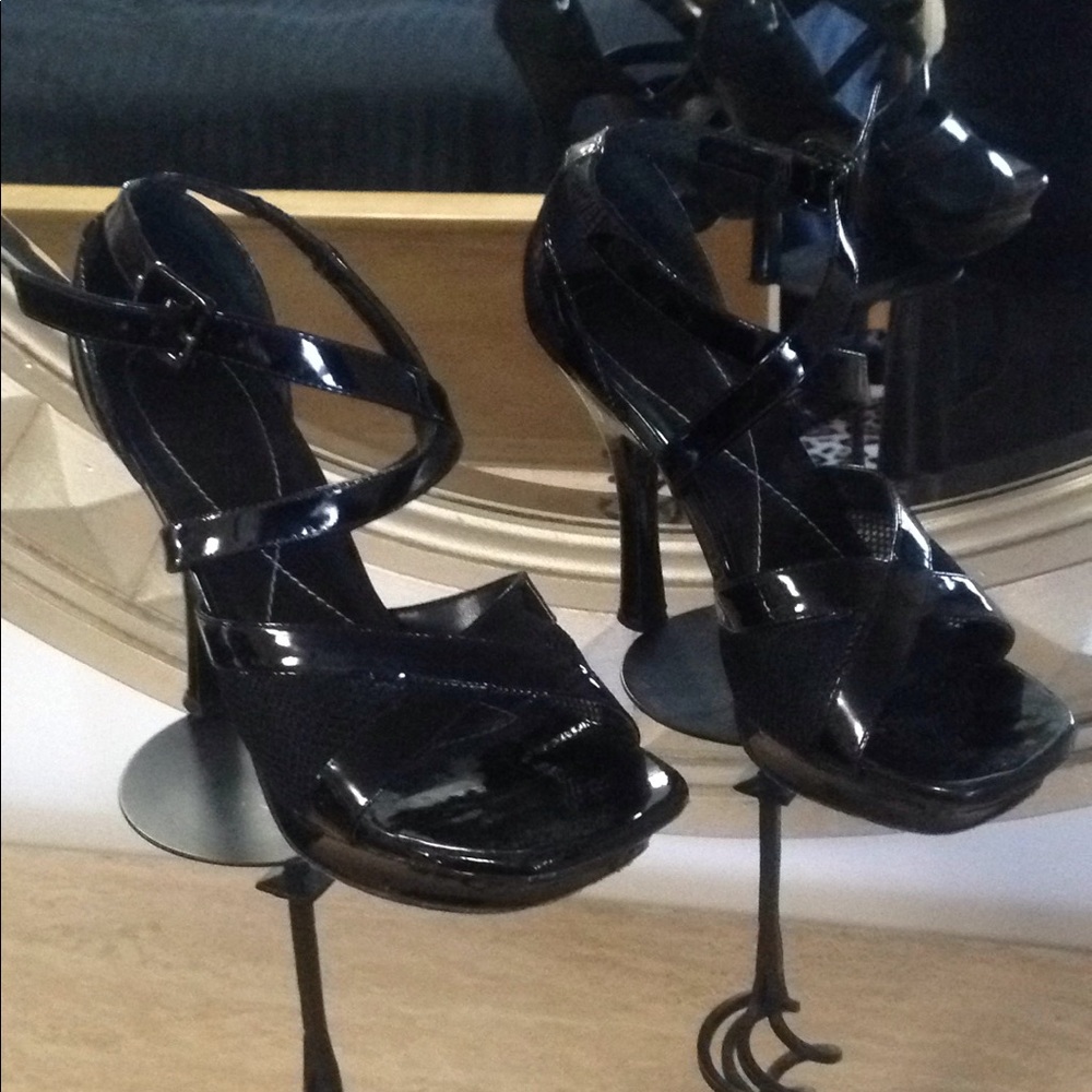 Bebe black platform pumps
