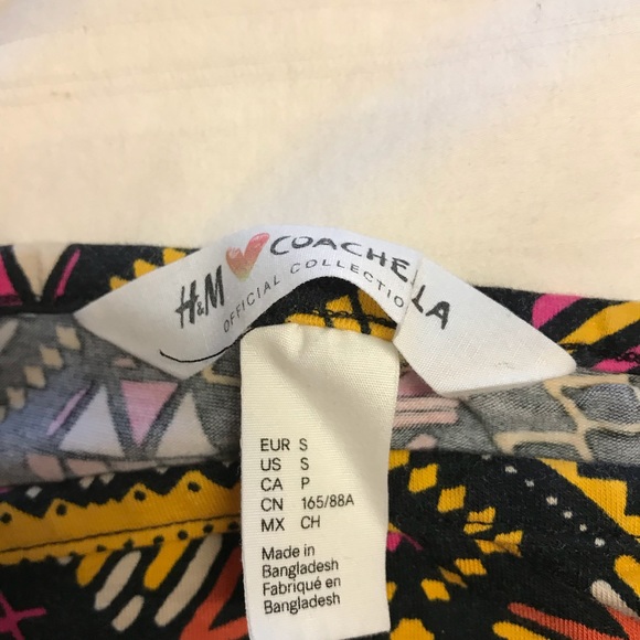 H&M crop top - Picture 2 of 2