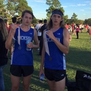 Meet your Posher, Clinton