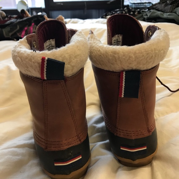 Tommy Hilfiger bean boots - Picture 2 of 2