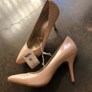 Mossimo brand blush pumps