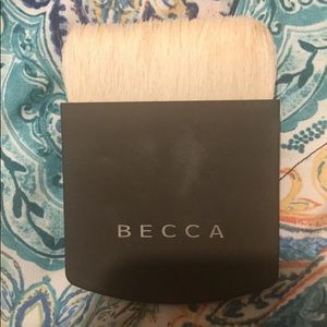 Becca One Perfecting Brush