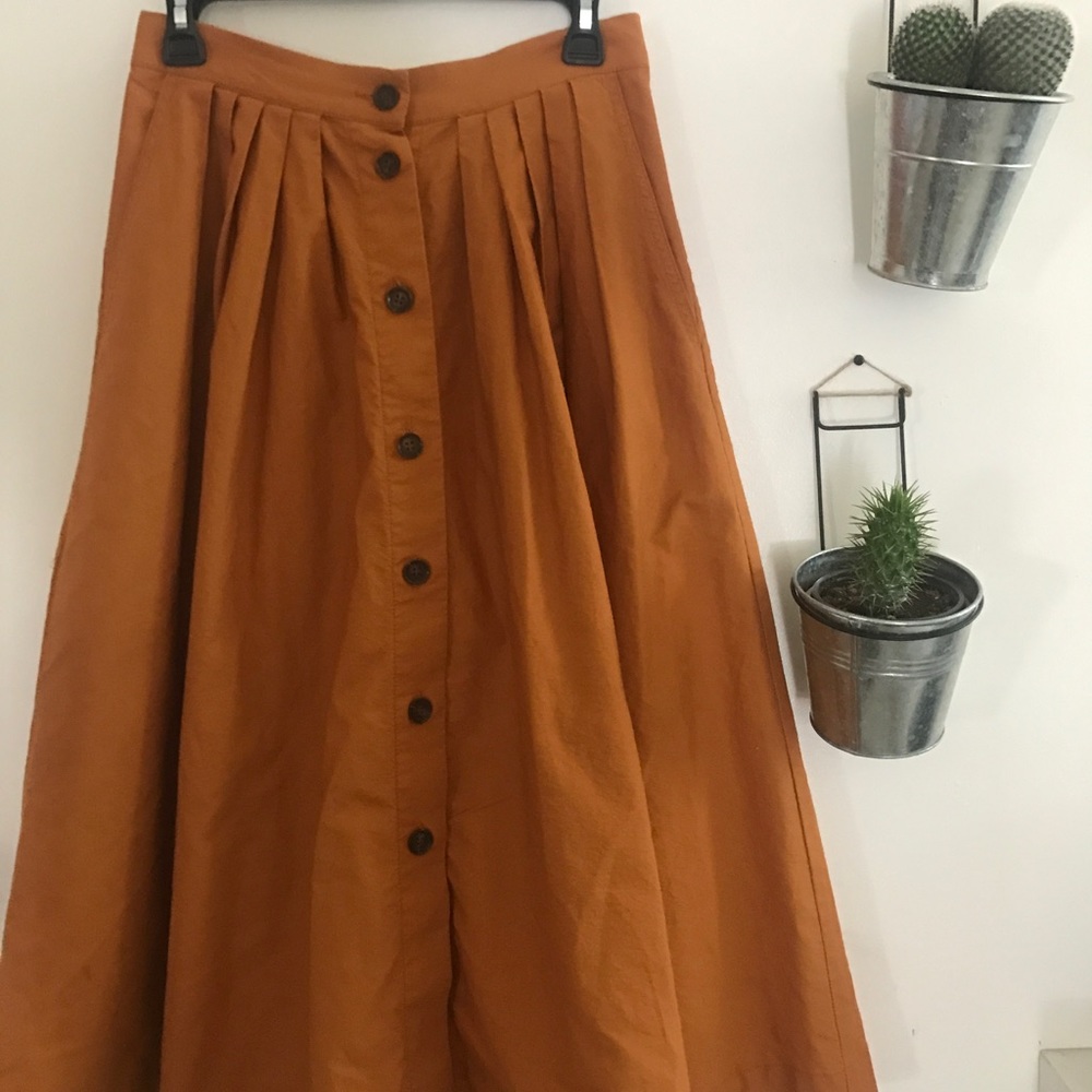 H&M Midi skirt