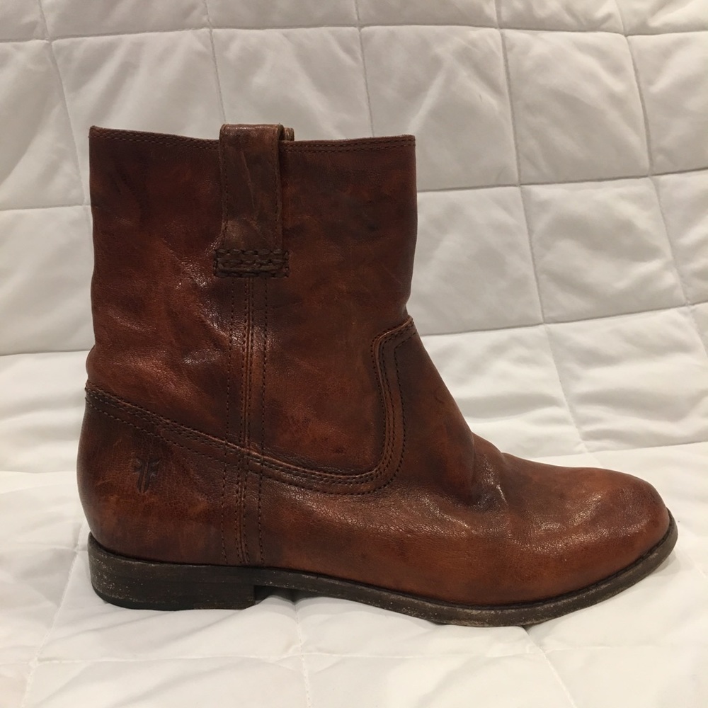 Frye Anna Shortie Boots