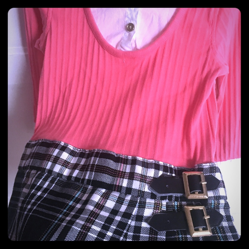 **SOLD-Girls’ plaid school girls’ dress w/buckles