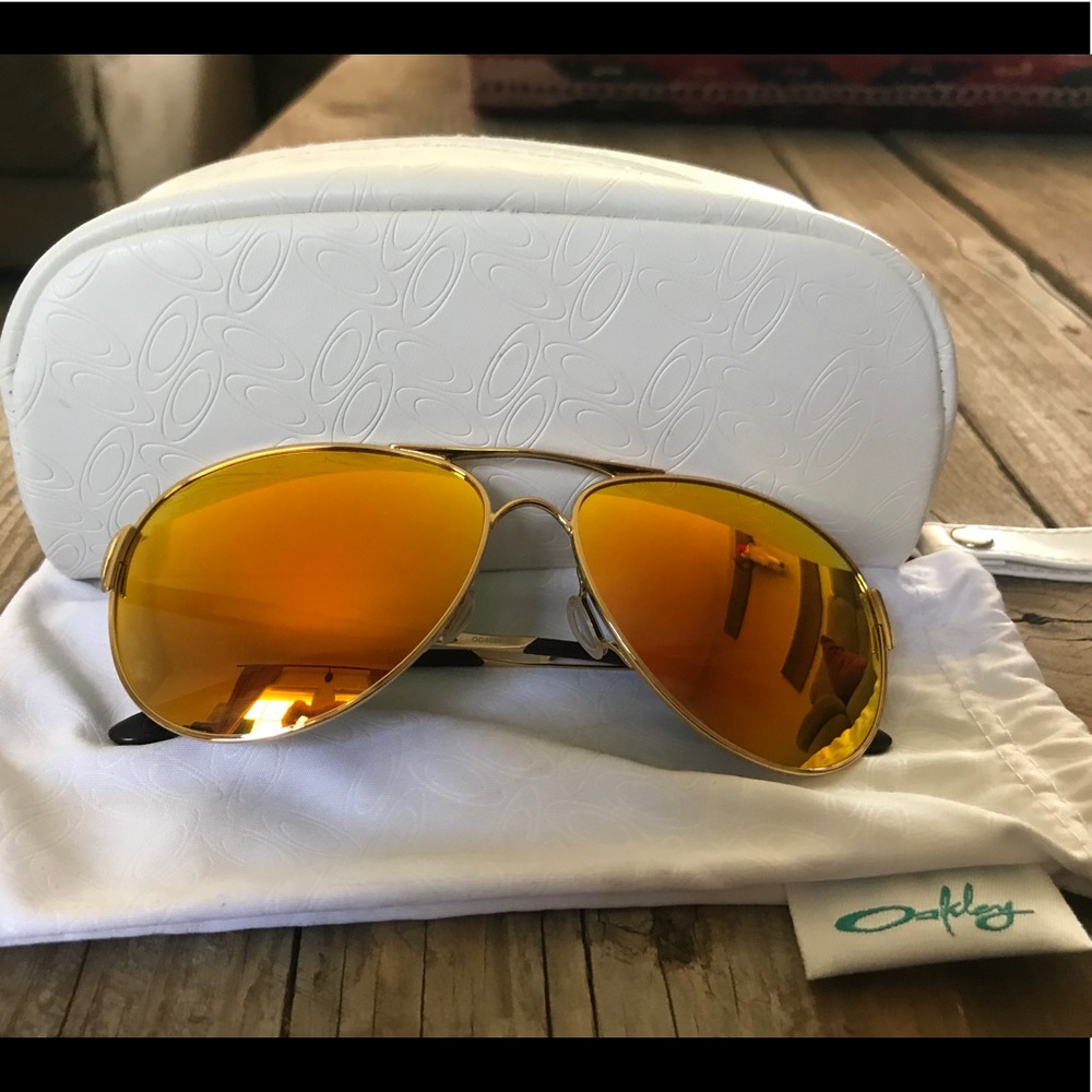 Limited Edition Women’s Oakley Sunglasses