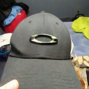 Oakley hat