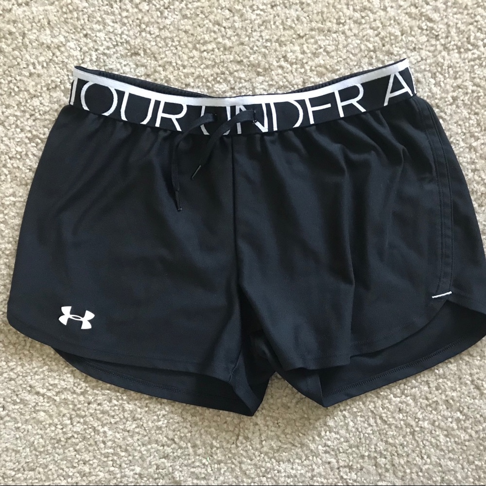 Under Armour athletic shorts sz small