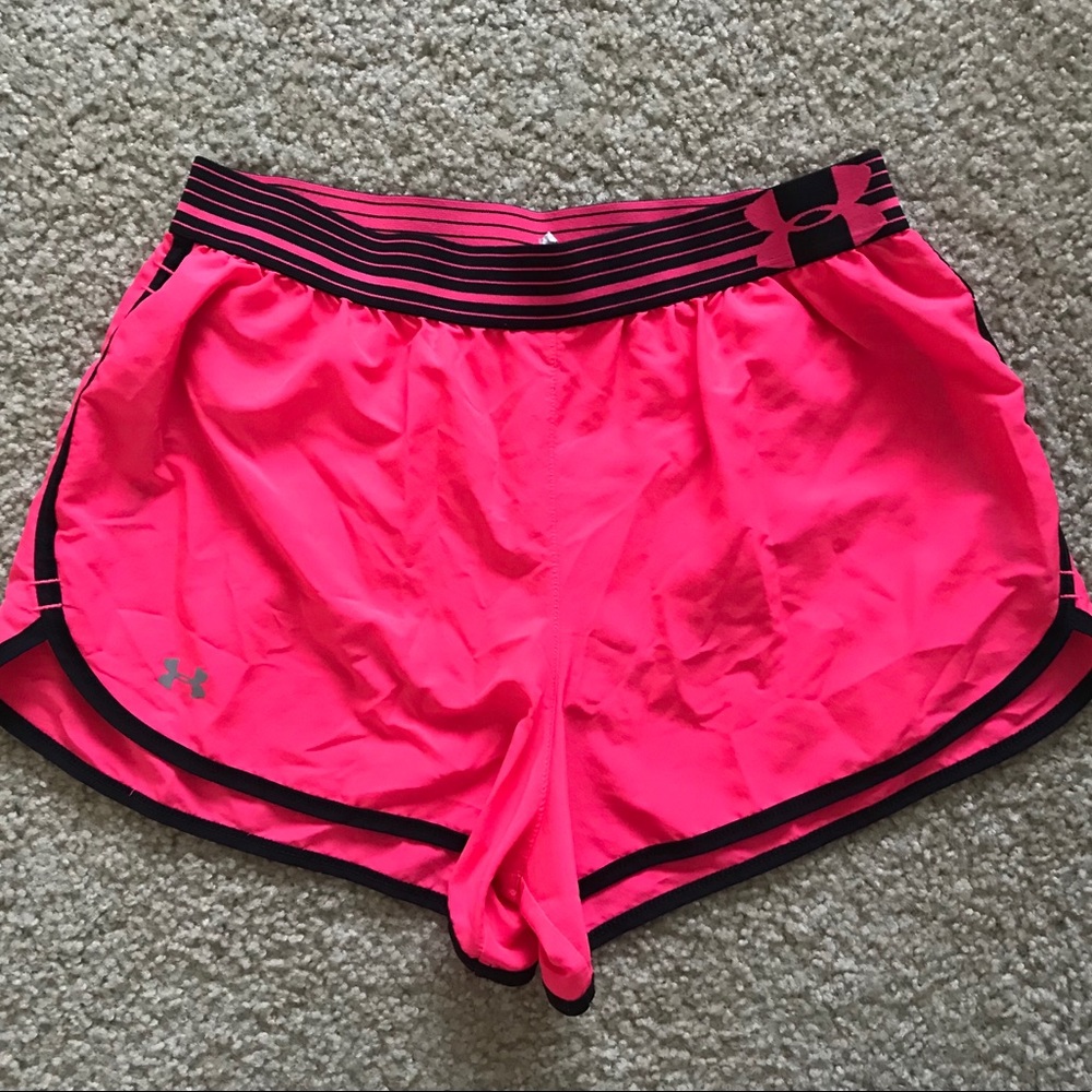 Under Armour Hot pink athletic shorts sz small
