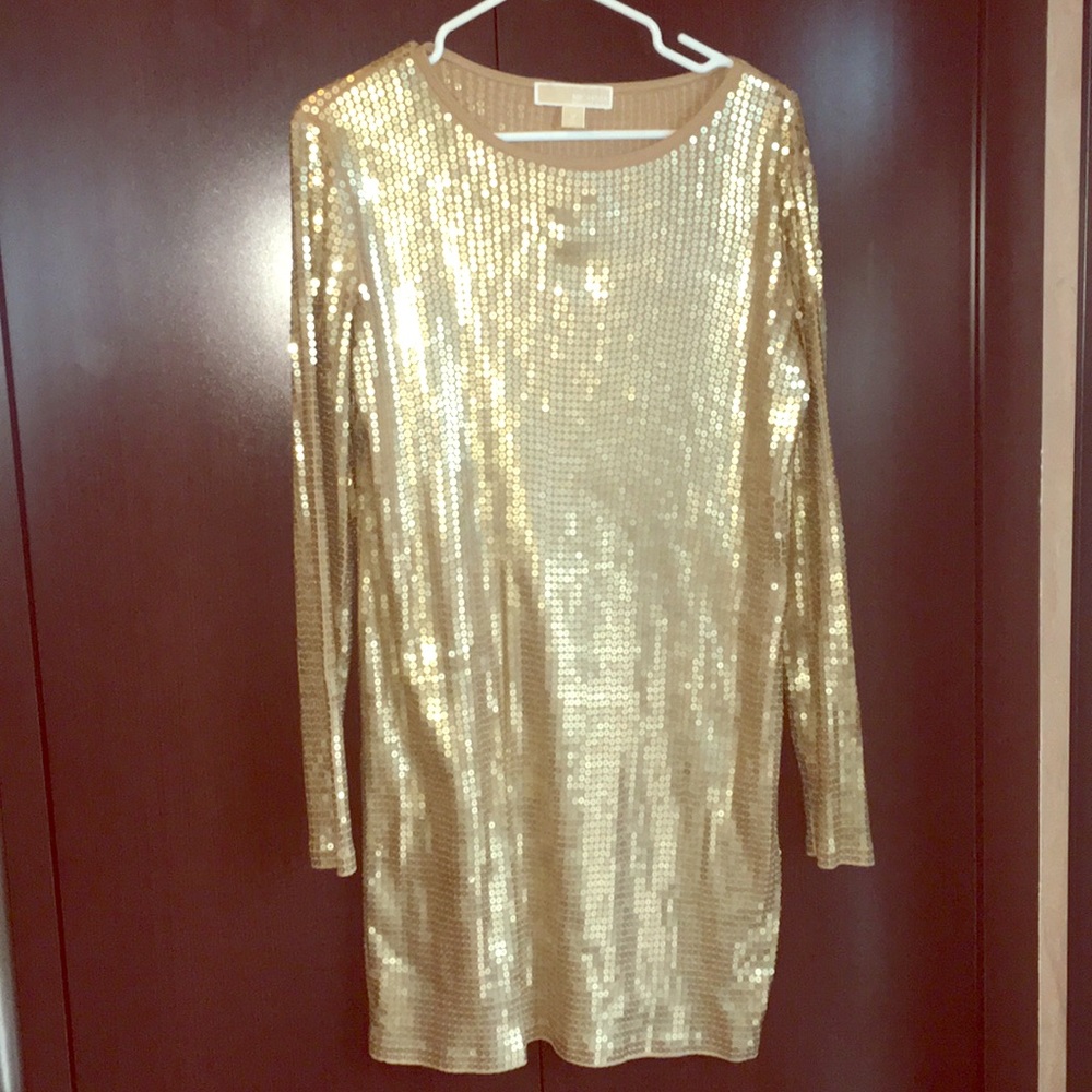 Gold sequins dress