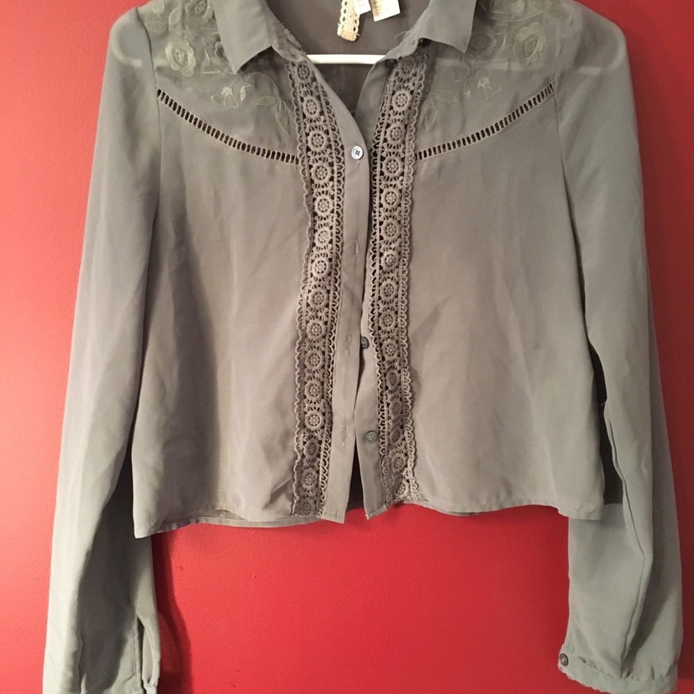 Shear Women's Gray Blouse