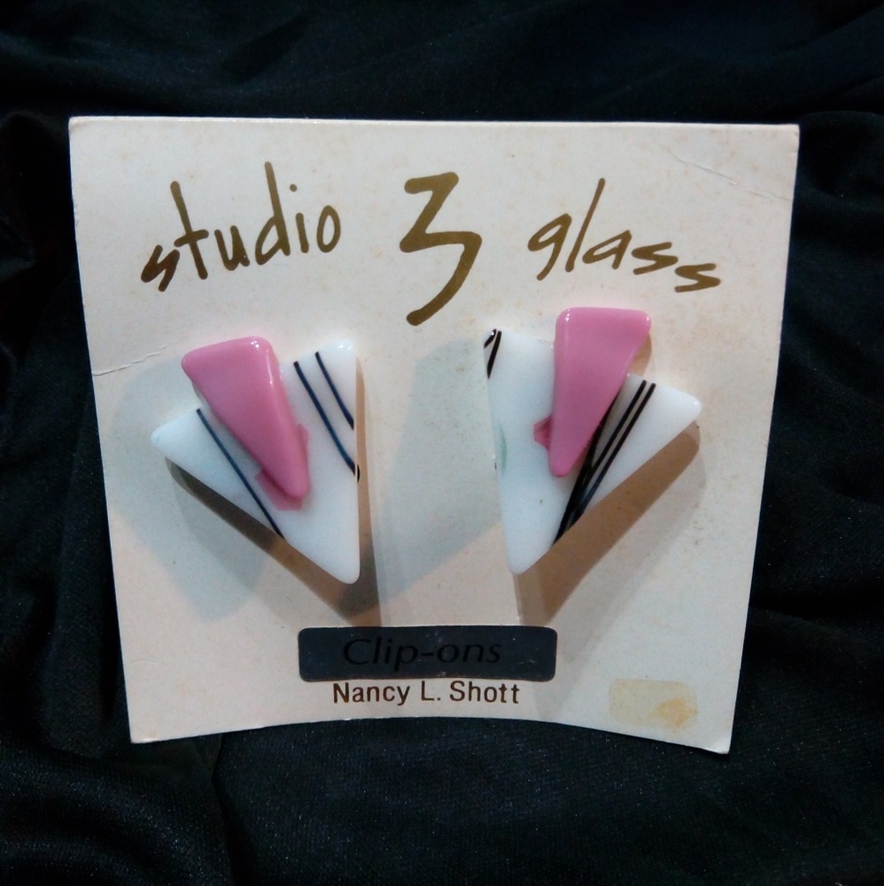 Totally Awesome Glass Artisan 80s Earrings