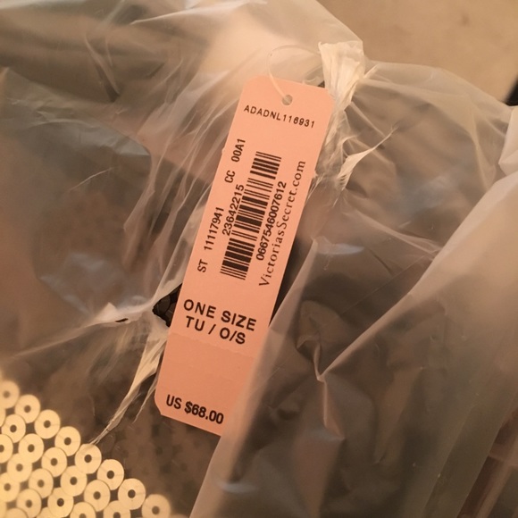 Victoria secrets 2017 limited edition tote - Picture 3 of 3