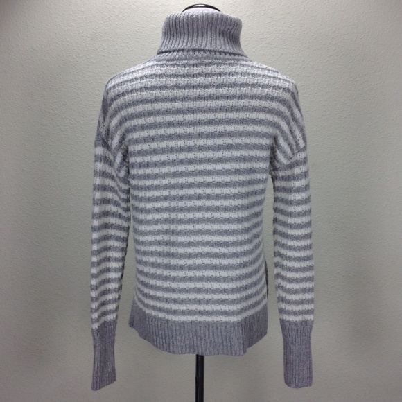 NWT Gap Cream & Gray Striped Cable Knit Turtleneck - Picture 3 of 7