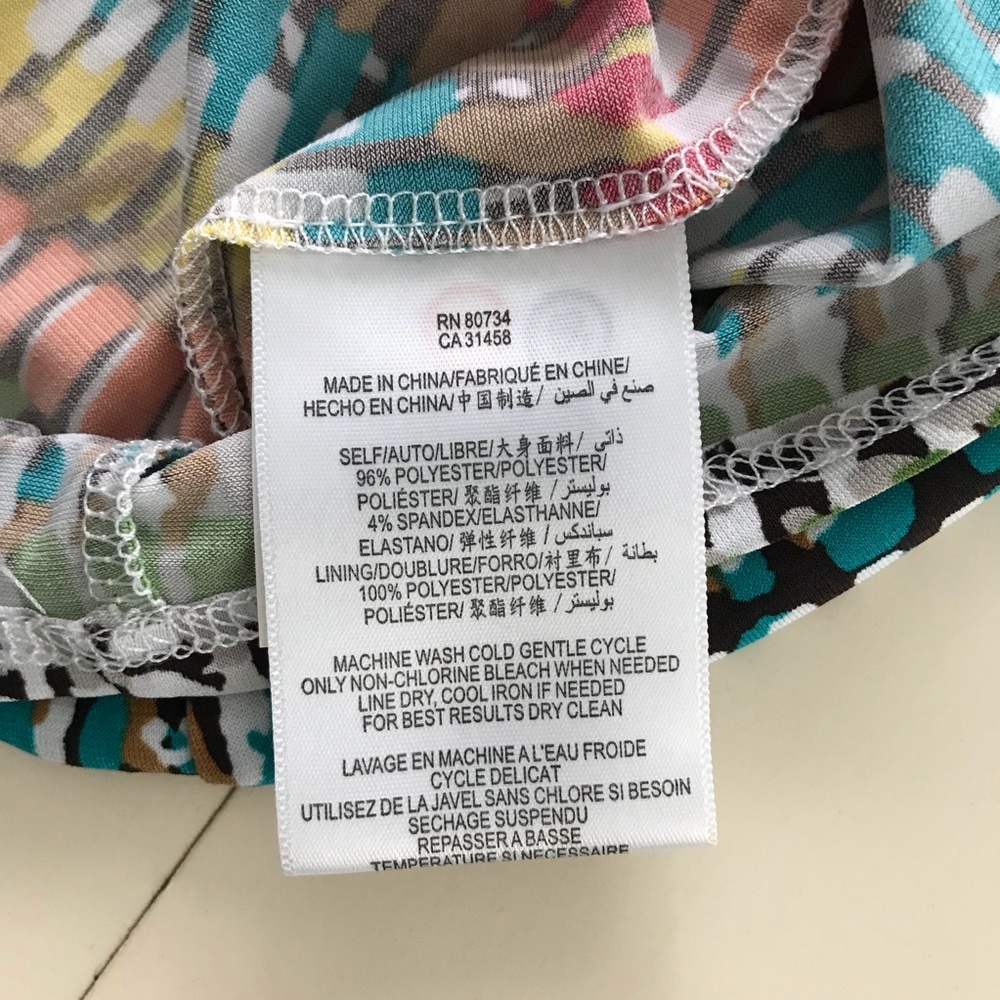 Max and Cleo Colorful Print Dress - Size Medium - Picture 6 of 7