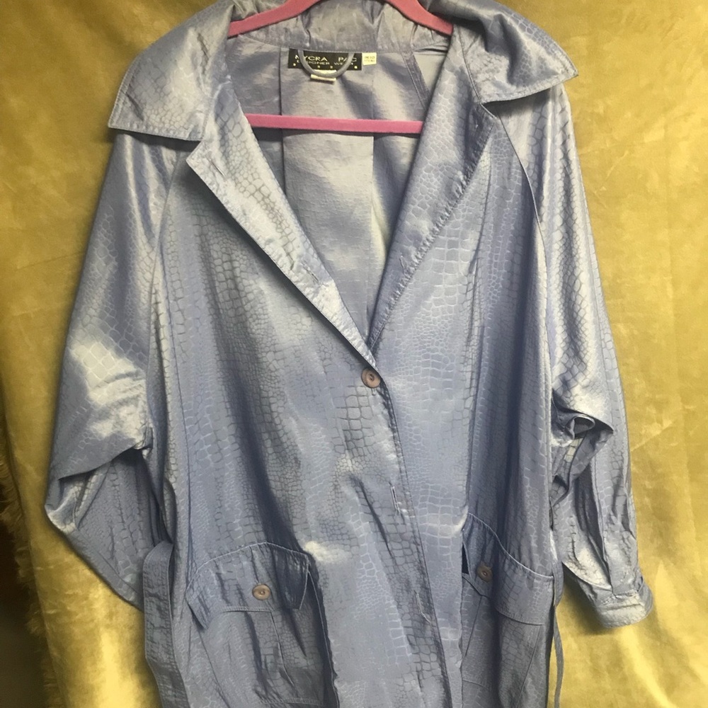 Mycra Pac Designer Wear rain/travel coat