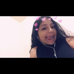 Meet your Posher, Nikki