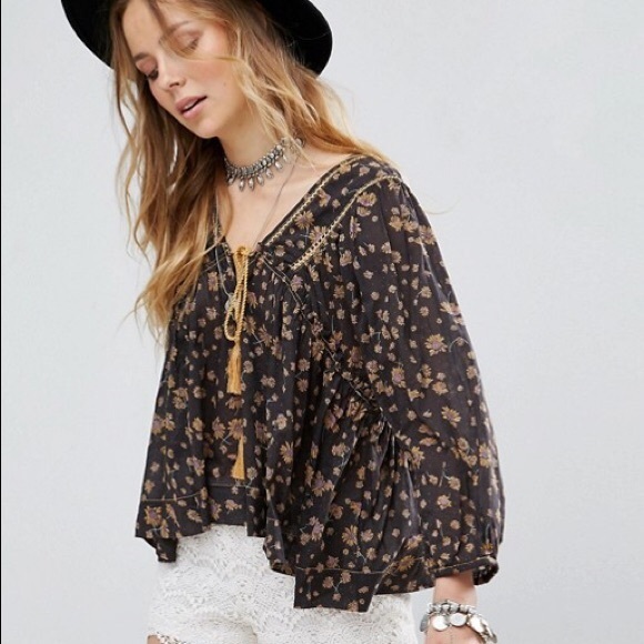 Free People Tops - nwot // free people never a dull moment blouse